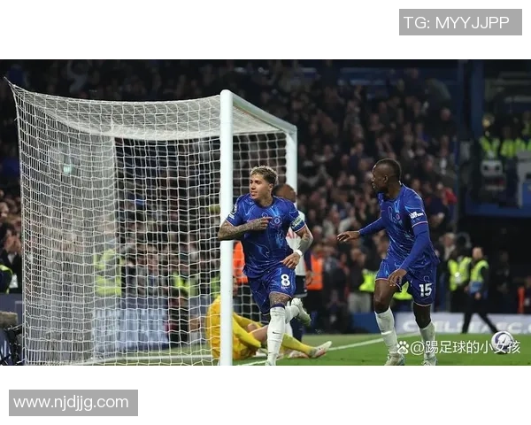 中超热刺与巴萨激战成平局帽子戏法点燃全场激情